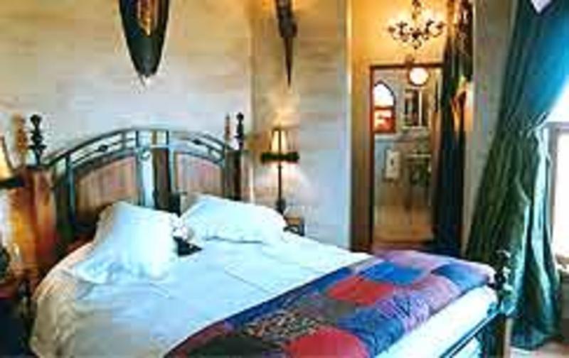 Castle In Clarens Apartment Exterior photo